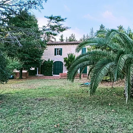 Apartment Podere Il Cardellino Lari